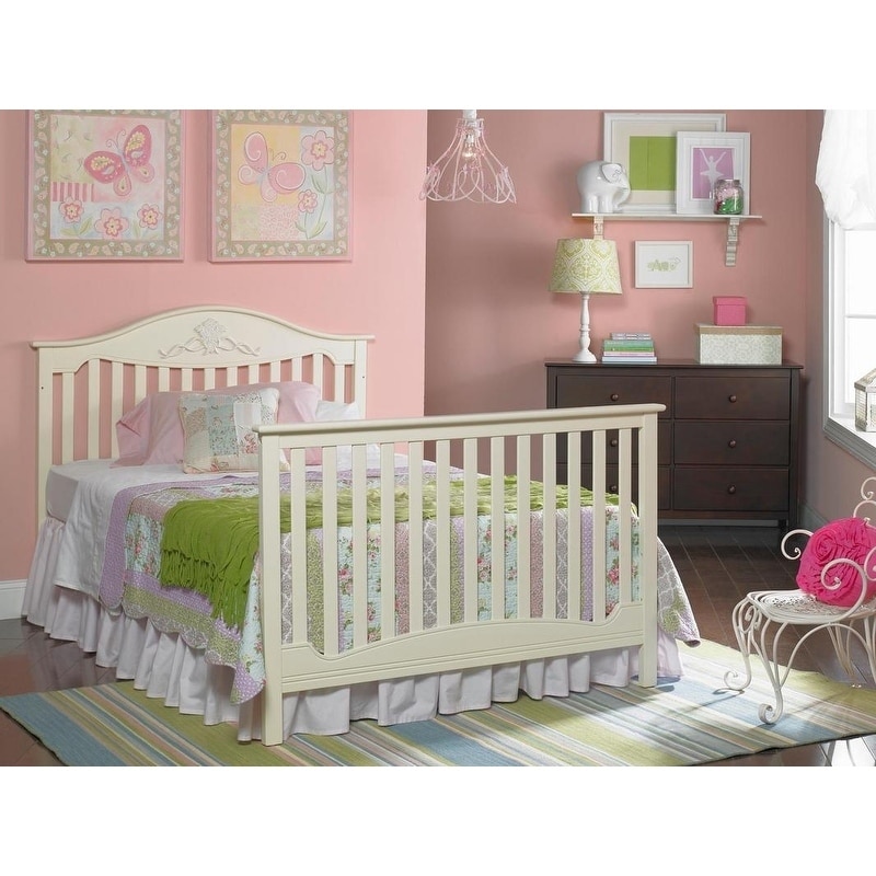 Fisher price store mia crib