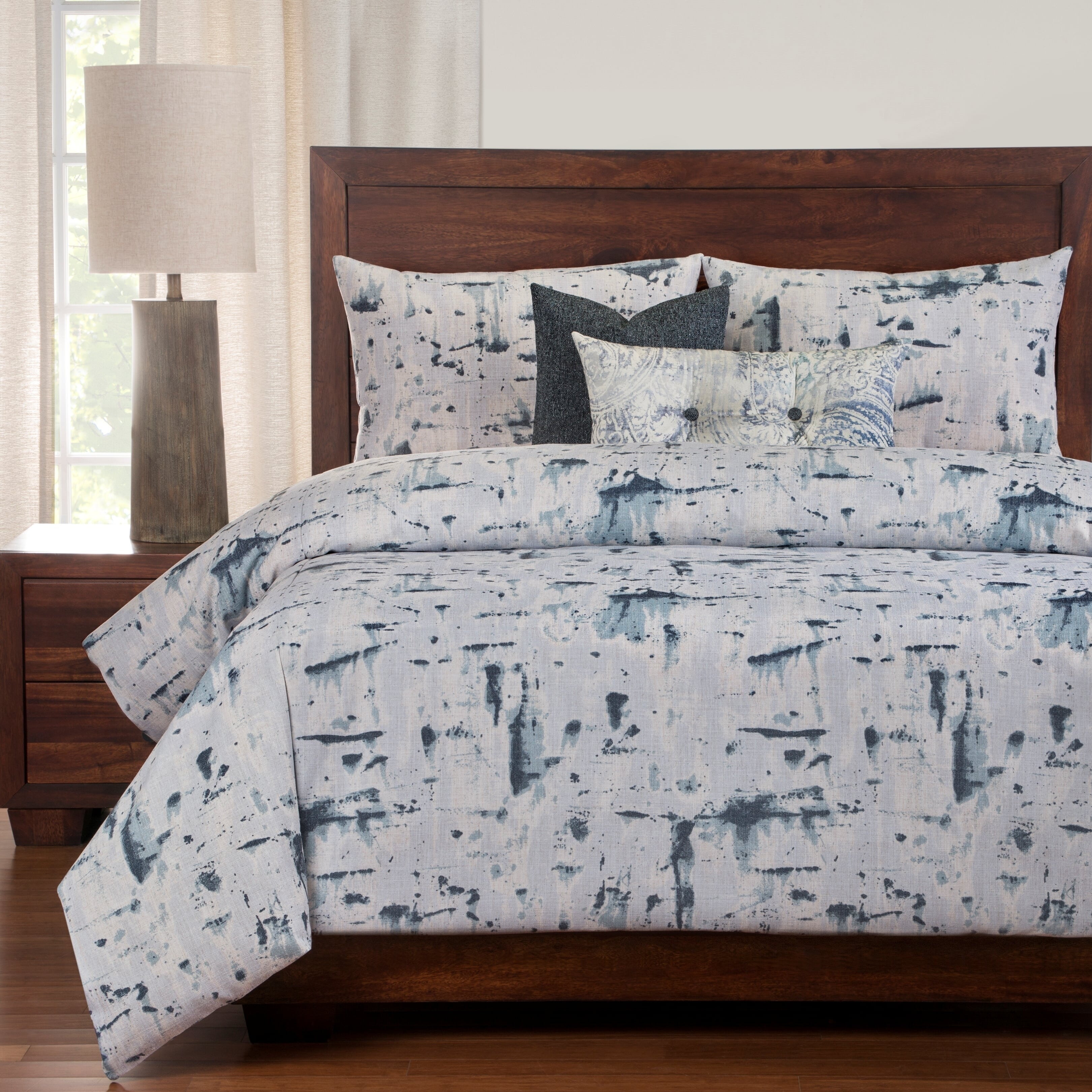 Lapis Luxury Duvet Set with Comforter Insert