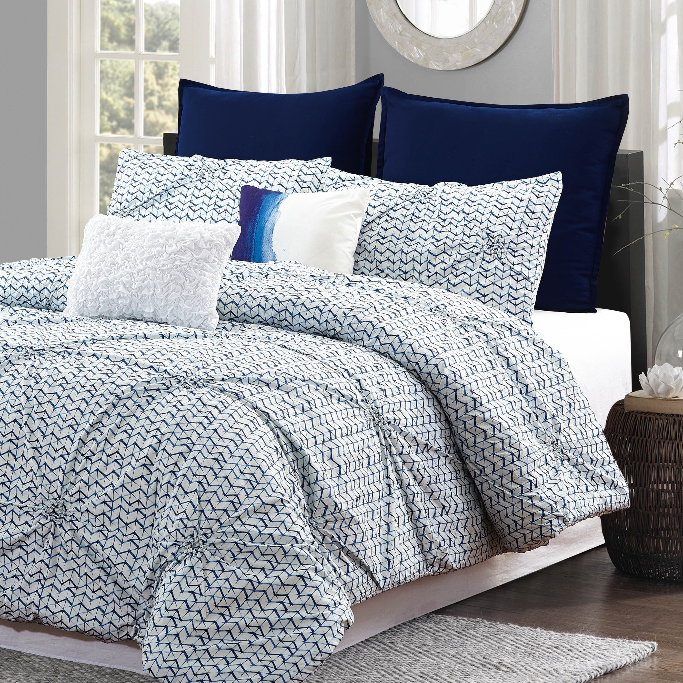 Style Quarters Blue Batik 7pc Comforter 