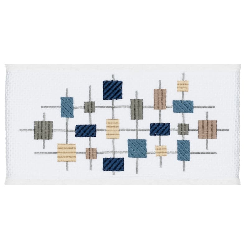 Authentic Hotel and Spa Turkish Cotton Squares Embroidered White 4-piece Towel Set