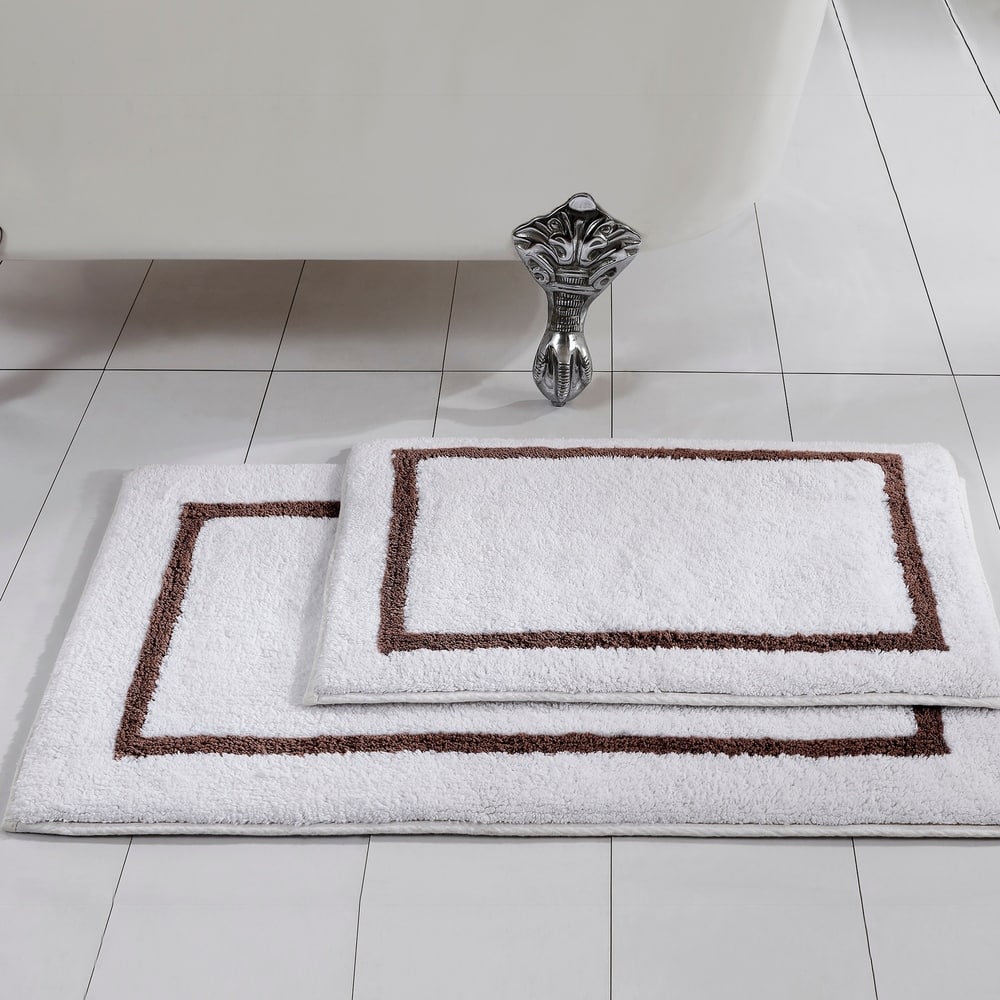 Modern Threads 2-Pack Reversible Contrast Stripe Bath Mat Set
