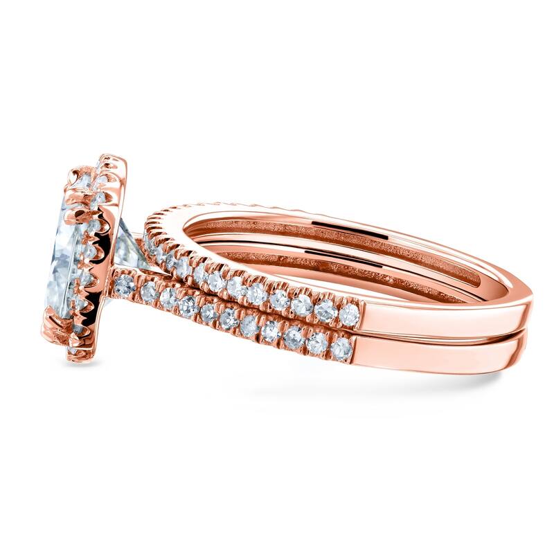 Annello by Kobelli 14k Gold 2 3/8ct TGW Forever One Moissanite and Diamond Cushion Halo Bridal Rings Set (DEF/VS, GH/I)