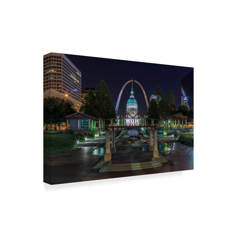 Galloimages Online 'St. Louis At Night' Canvas Art - Multi-color