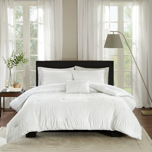 Shop Madison Park Kate White Cotton Seersucker Comforter ...