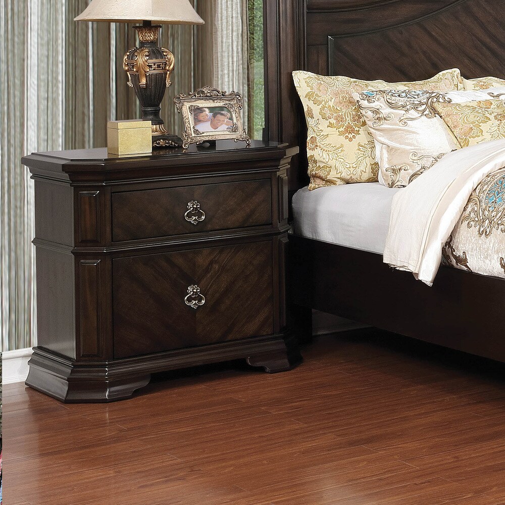 Furniture of America Hixi Traditional Espresso Solid Wood 2-Drawer Nightstand with USB Port