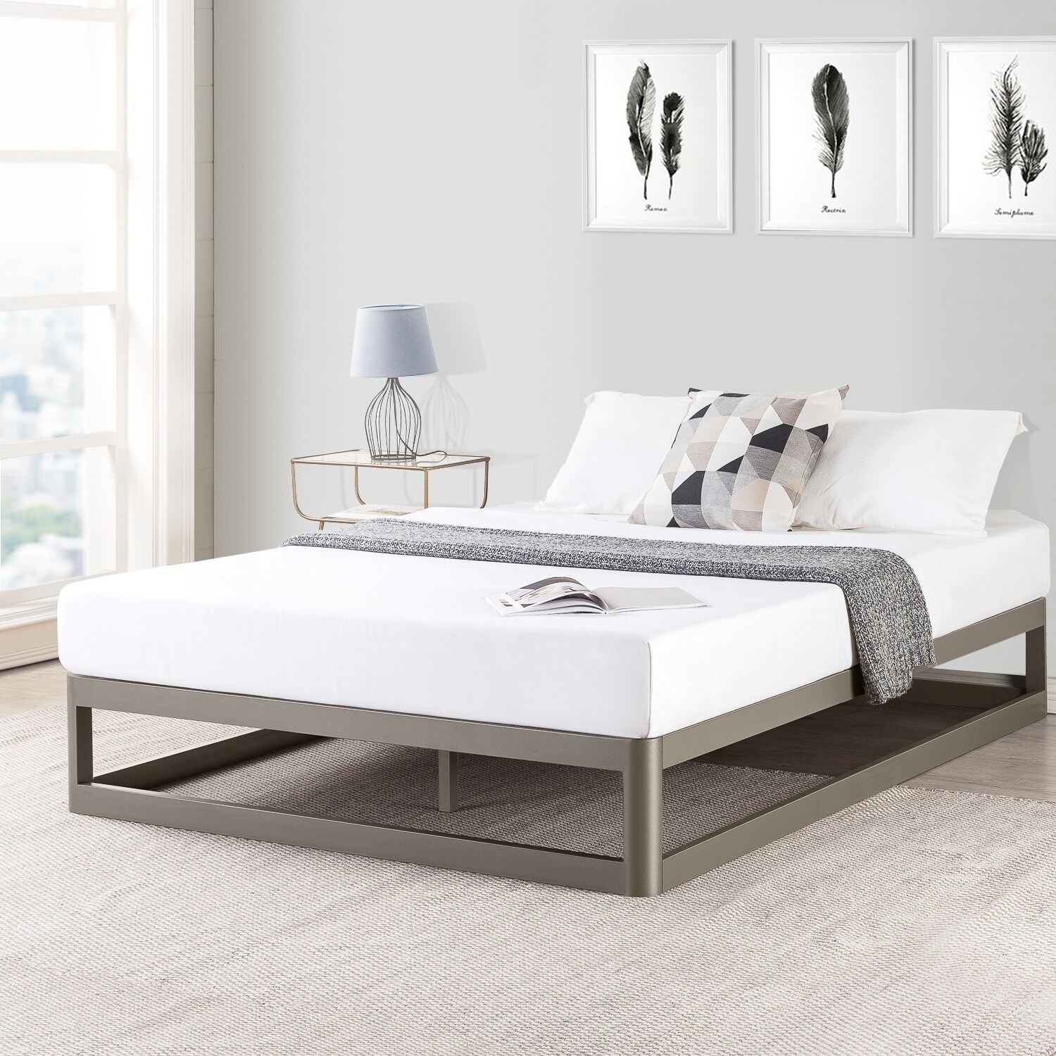 Shop Porch Den Mcalpin Champagne Silver Queen Size 9 Inch Metal Platform Bed Frame With Round Corners Overstock 21906024