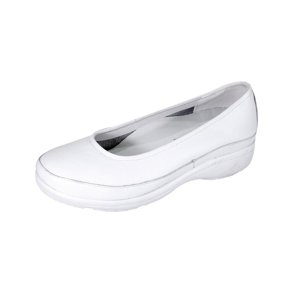 wide step shoes