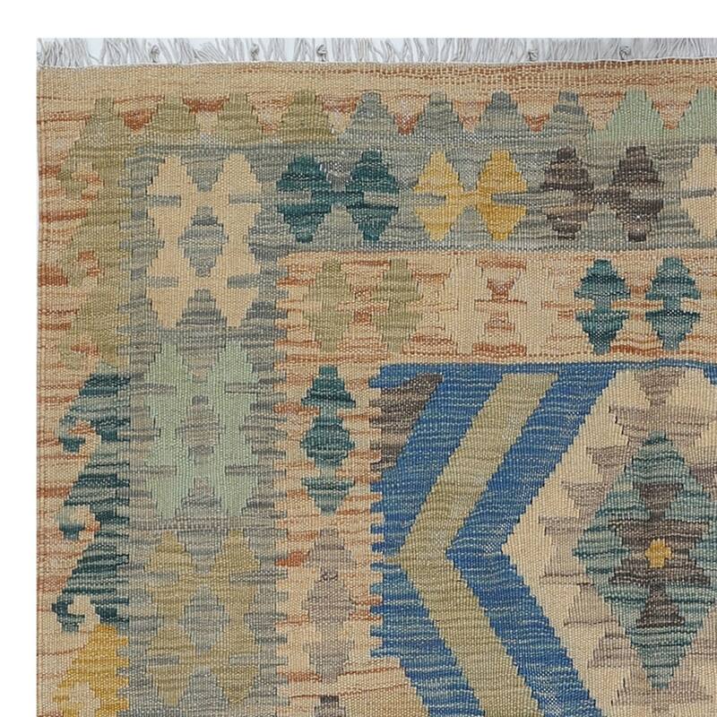 Handmade One-of-a-Kind Wool Kilim (Afghanistan) - 4' x 5'10