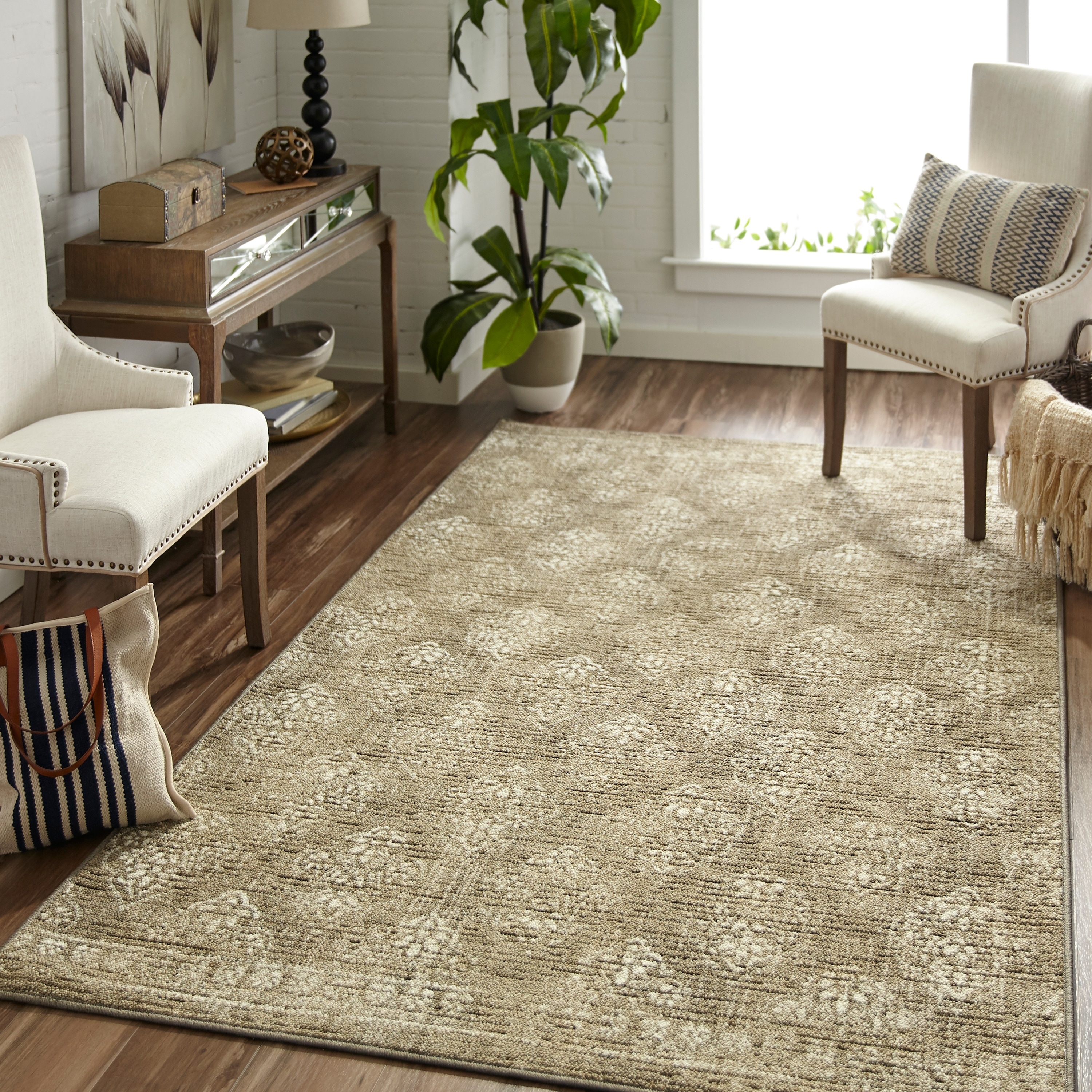 Mohawk Home Traditional Relic Kalida Distressed Neutral Area Rug 7 6 X 10 On 22210372 Mohawk Home Traditional Relic