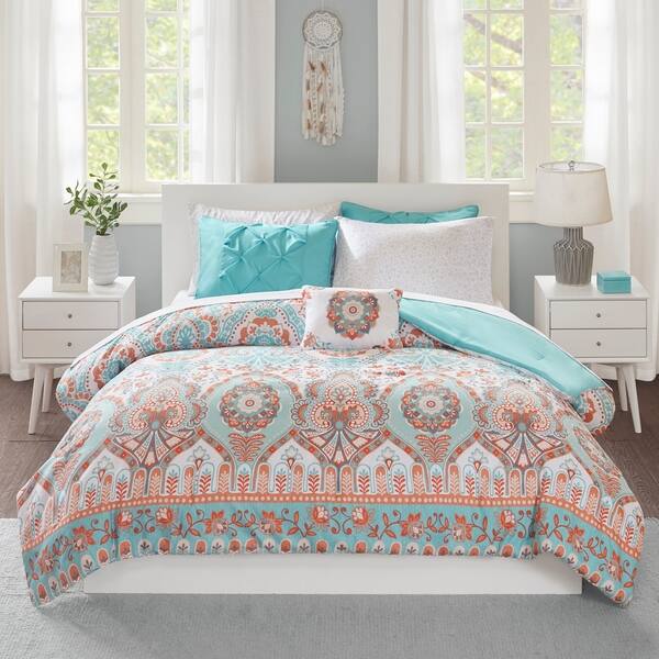 Shop Intelligent Design Avery Aqua Comforter And Sheet Set On