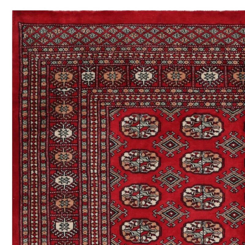 Handmade OneofaKind Bokhara Wool Rug (Pakistan) 5'2 x 8'2 Bed