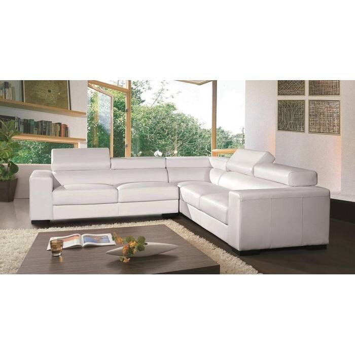 The Omnia Leather 3pc-Sectional