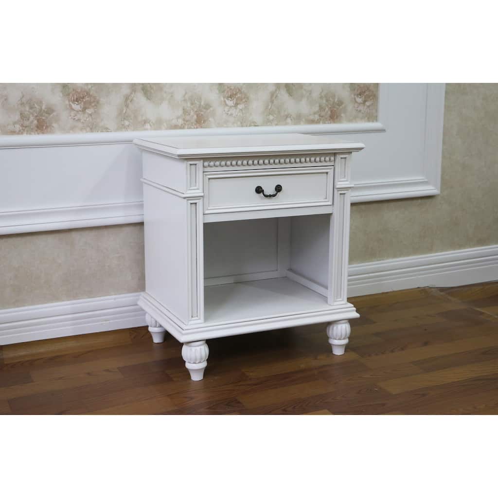 Windsor Carved Wood 1-Drawer Night Stand