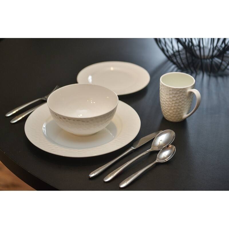 Red Vanilla Pebble Beach Salad Plates Set /4