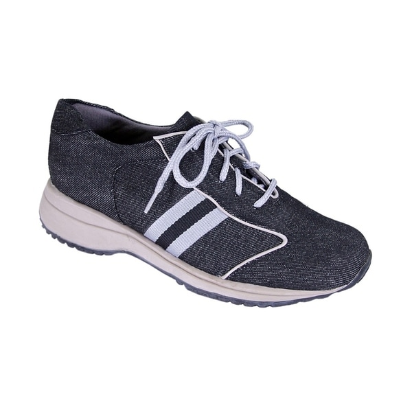 extra wide width sneakers