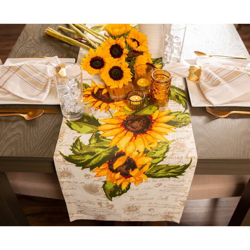 Design Imports Harelquin Print Table Runner (0.25 inches high x 14 inches wide x 72 inches deep)