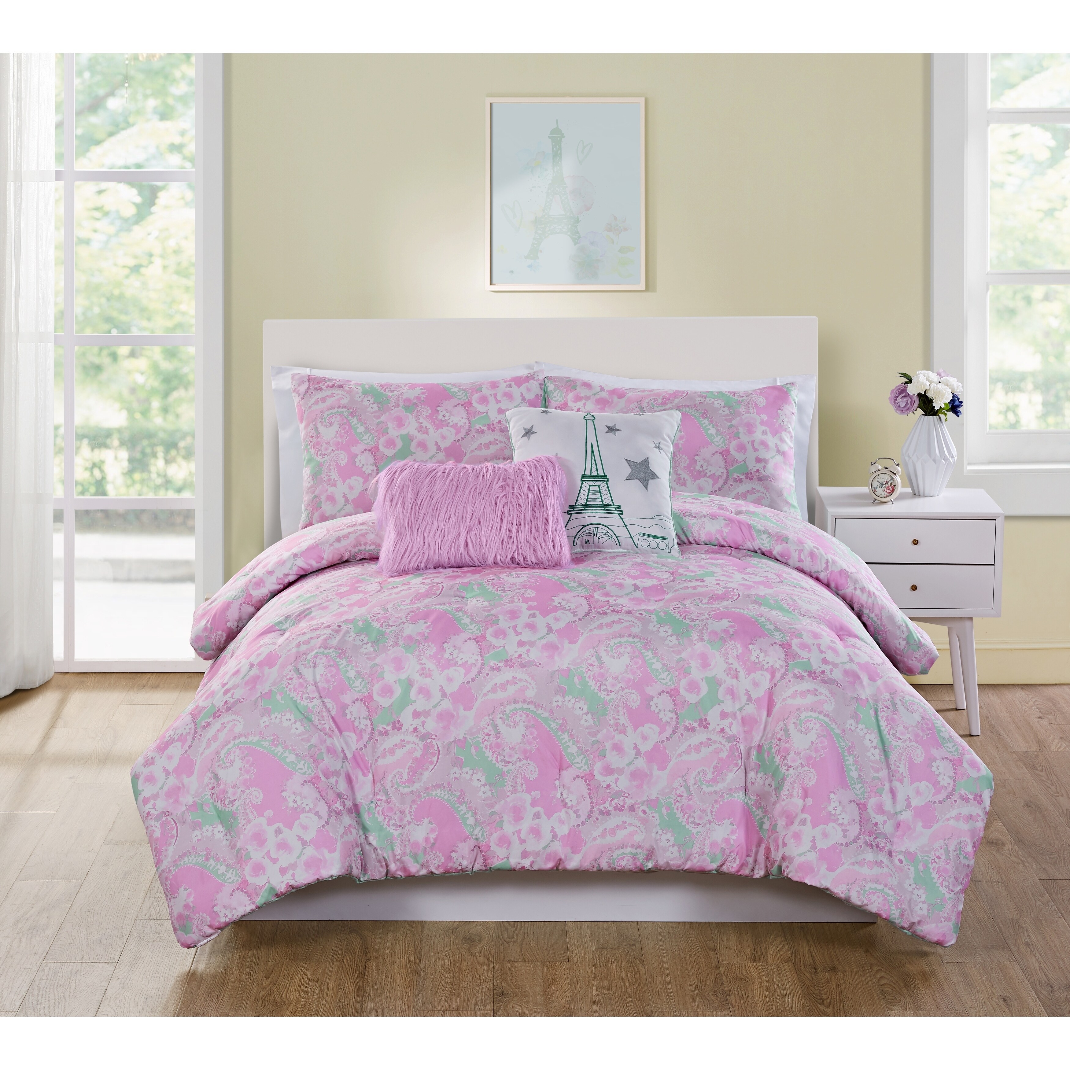 Shop Vcny Home Marbella Reversible Pink Paisley Comforter Set