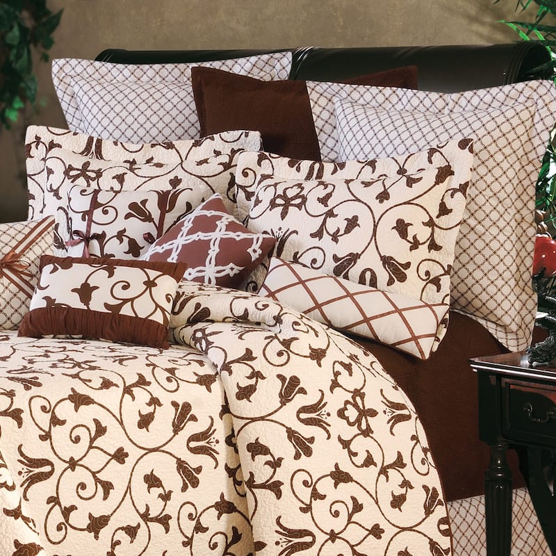 Seraphina Cotton Brown Quilt Set
