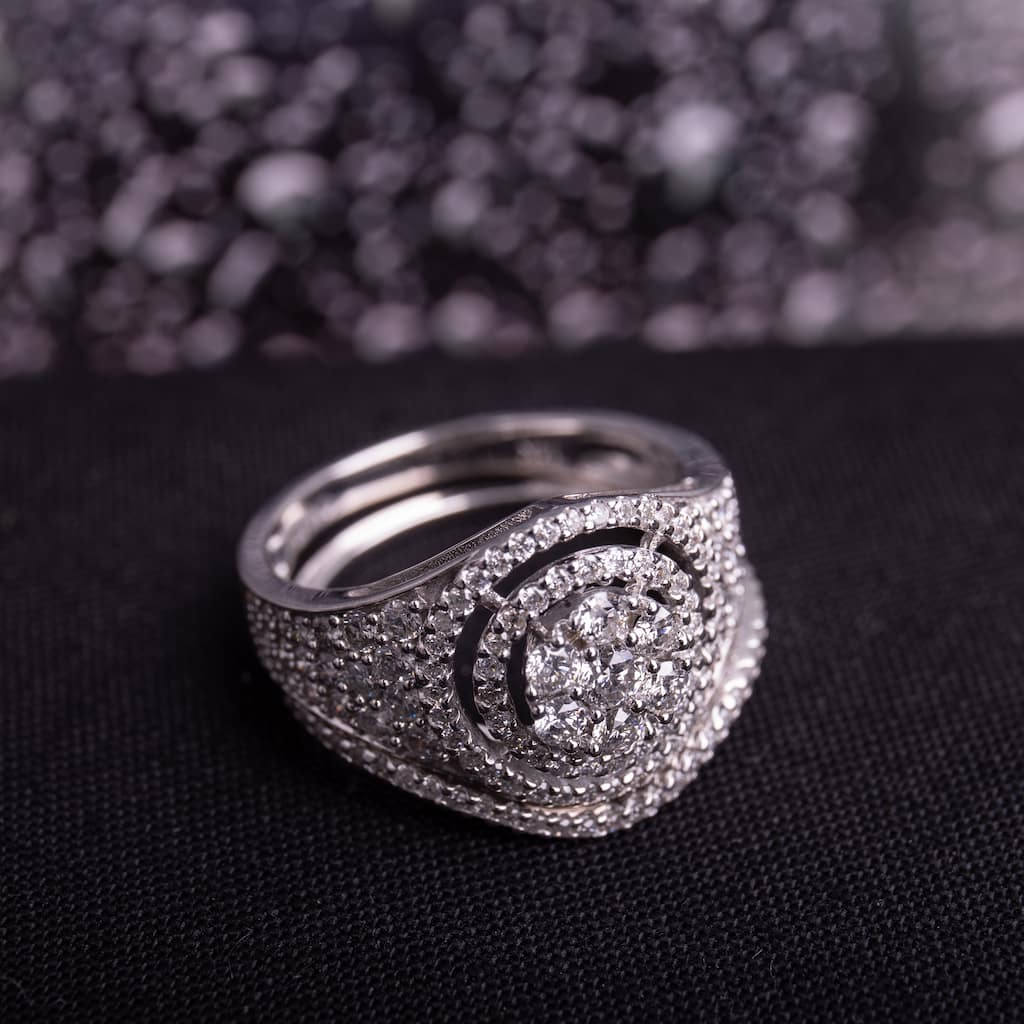 Miadora Signature Collection 14k White Gold 1 1/2ct TDW Diamond Double Halo Cluster Bridal Set