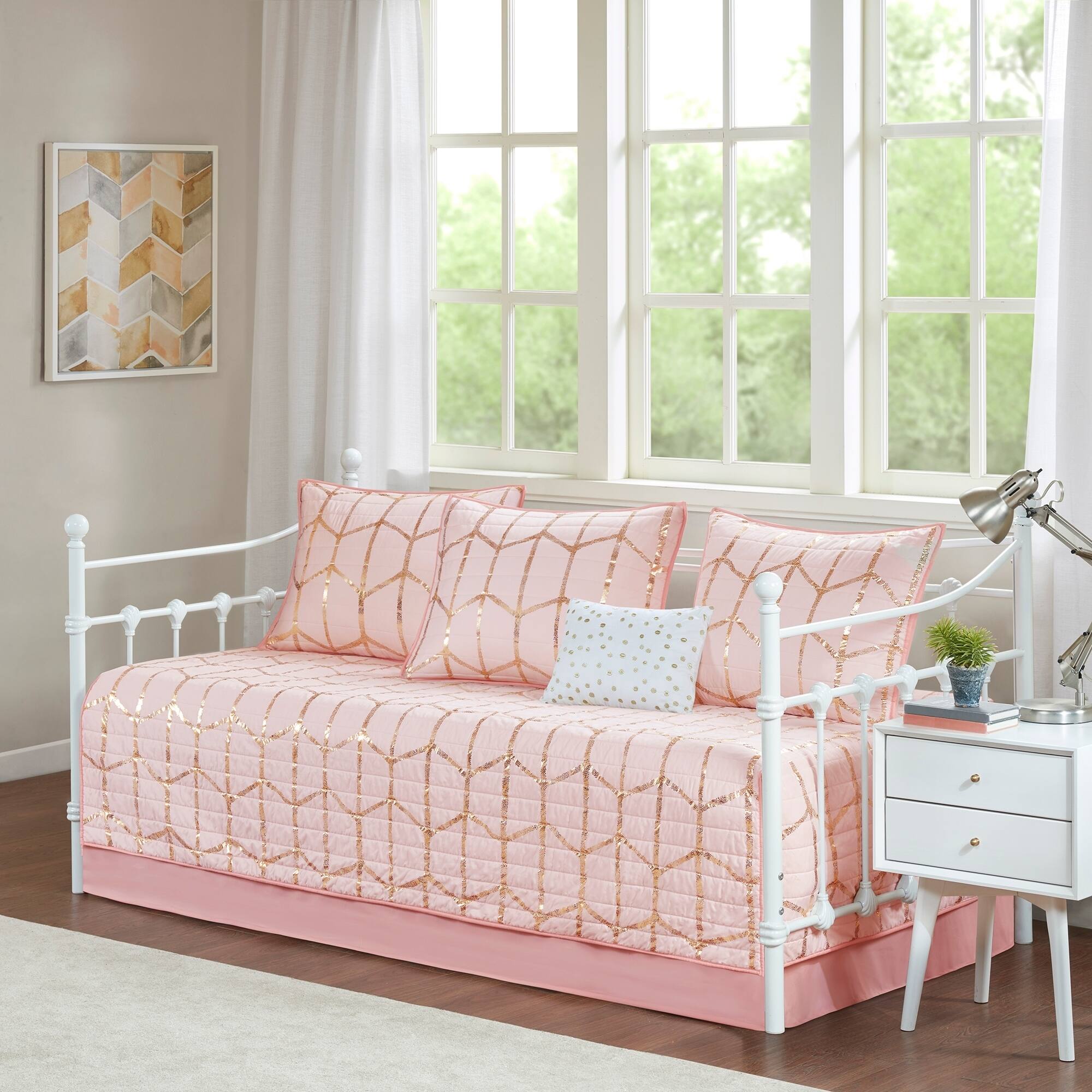 Daybed Covers & Sets Find Great Bedding Deals Shopping at Overstock