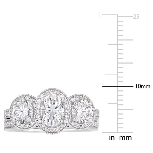 Moissanite by Miadora Signature Collection 14k White Gold 2ct TGW Moissanite and 2/5ct TDW Diamond Bridal Ring Set