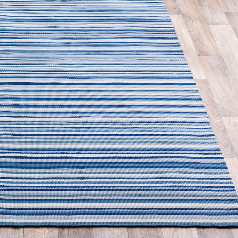 Giornico Classic Striped Indoor/ Outdoor Accent Rug - 2' x 3'