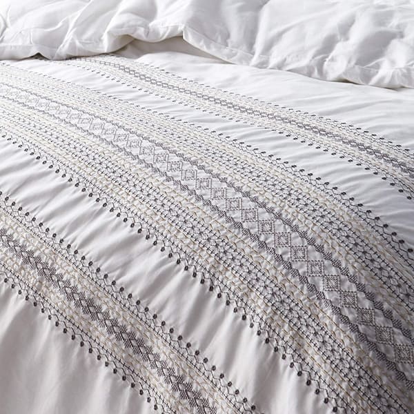Shop Cambria Stitch Embroidered Duvet Cover White Overstock