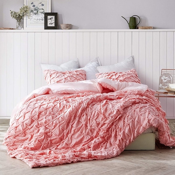 Layered Pleats Comforter - Strawberry Quartz