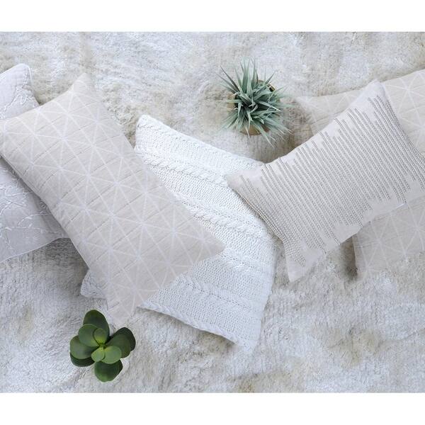 Shop Kosas Home Pearl Knitted 22 Inch Throw Pillow Free Shipping