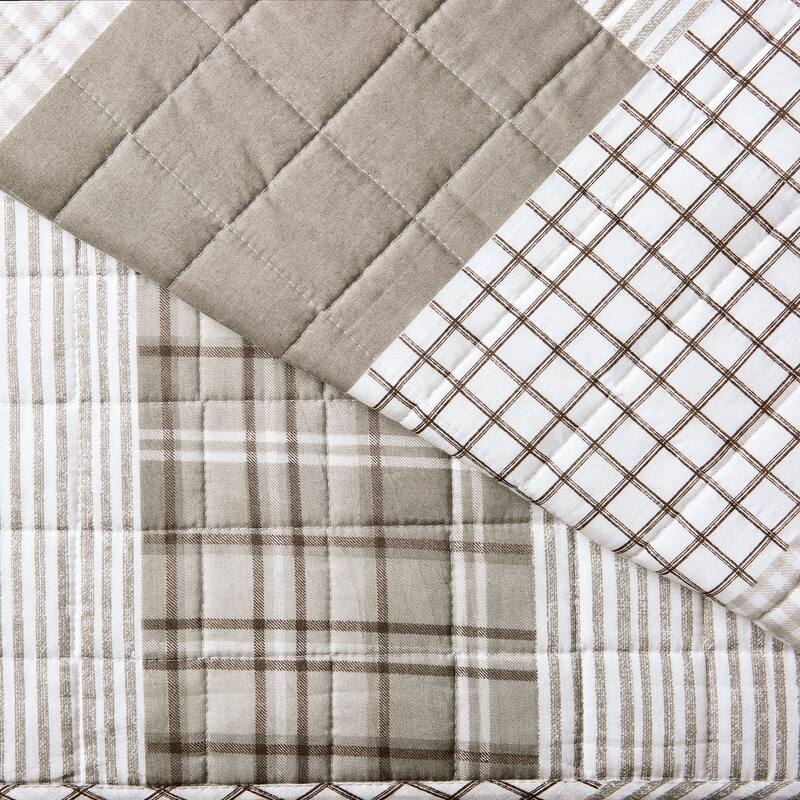 Lush Decor Greenville Quilt Set