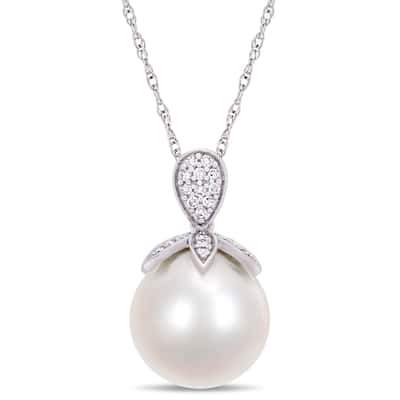 Miadora 10k White Gold Cultured Freshwater Pearl 1/10ct TDW Diamond Drop Necklace (11-12mm)