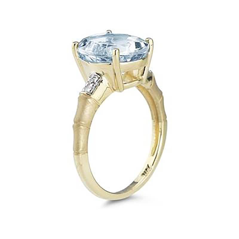 3.97 Carat Aquamarine and Diamond Ring in 14K Yellow Gold