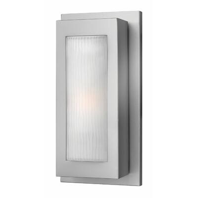 Hinkley Titan LED Outdoor Wall Mount in Titanium