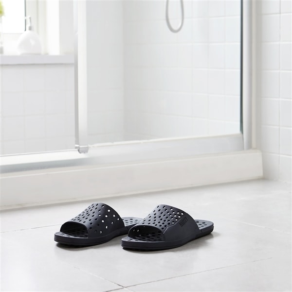 anti slip shower sandals