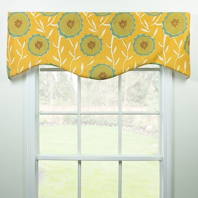 Malta floral shaped valance