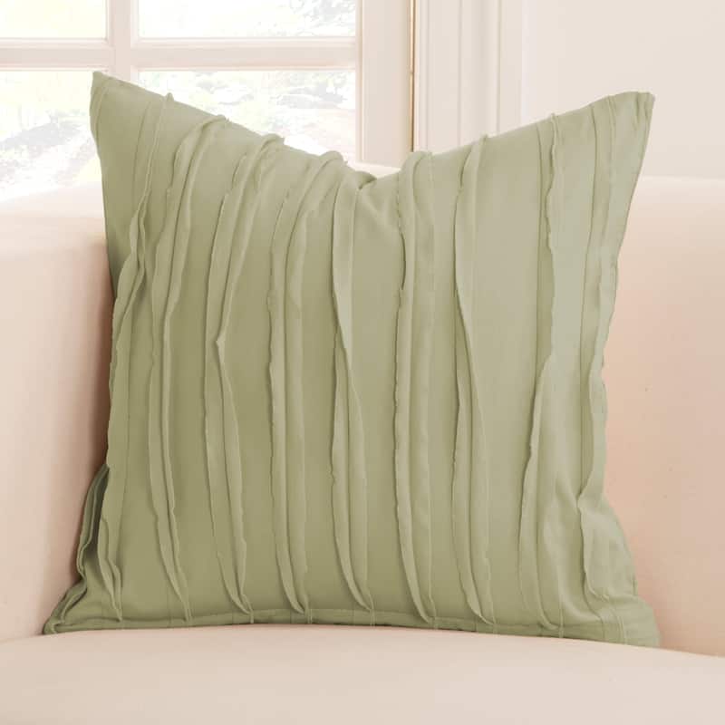Siscovers Tattered Cotton Designer Throw Pillow - Medium - Sea spray - 20 x 20