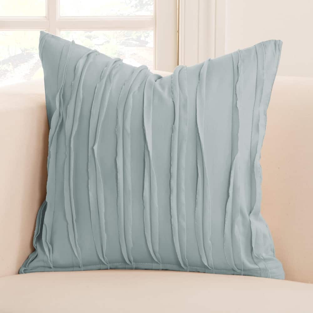 Siscovers Tattered Cotton Designer Throw Pillow