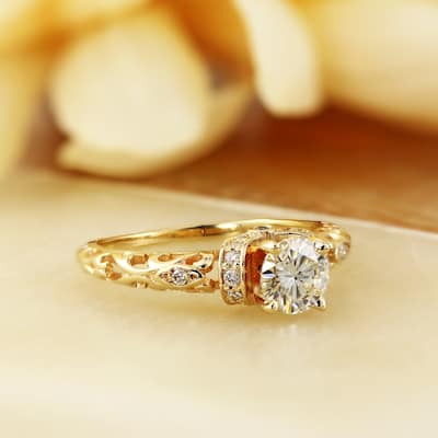 Auriya 14k Gold 3/4ct Vintage Moissanite and Diamond Engagement Ring 1/8ctw