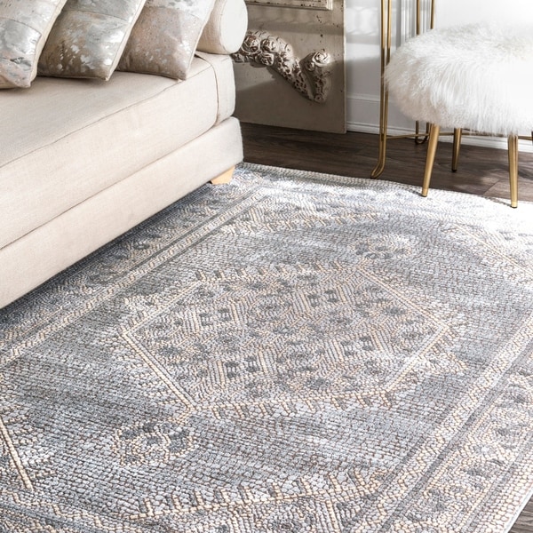 nuLOOM Traditional Vintage Faded Medallion Stone Dot Border Area Rug