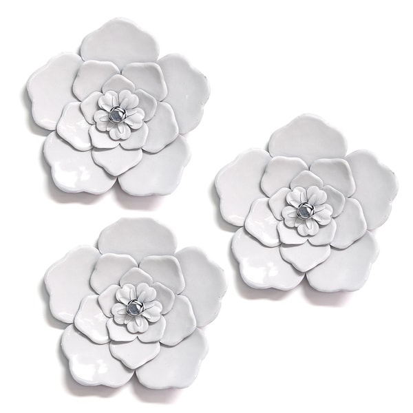 Shop Stratton Home Decor White Metal Wall Flowers (Set of ...