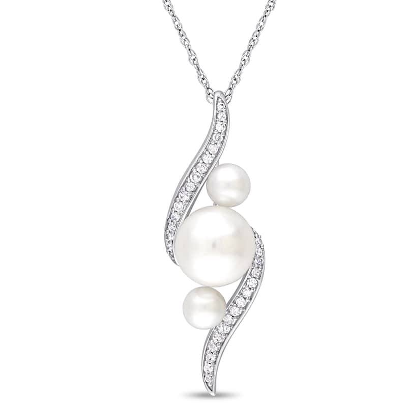 Miadora 10k White Gold Cultured Freshwater Pearl 1/8ct TDW Diamond Twist Necklace (8-9mm)
