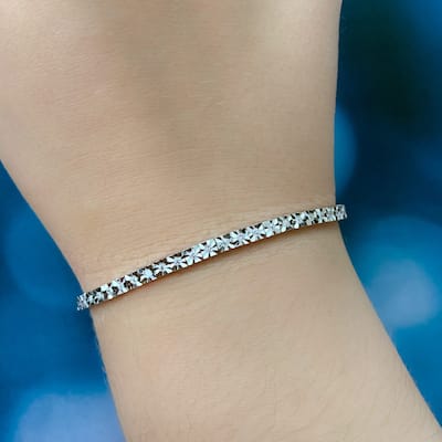 Miadora 18k White Gold 3/5ct TDW Diamond Tennis Bracelet