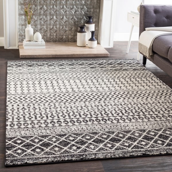 E Black White Bohemian Area Rug 6 7 X 9 On E Black White Bohemian Area Rug