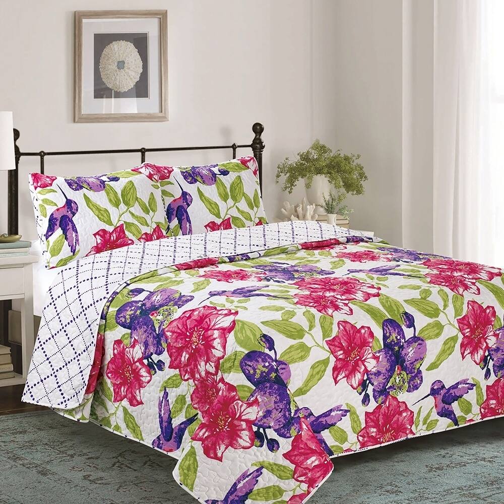 Elisa Piece Reversible Floral Quilt Set - Hummingbird Floral