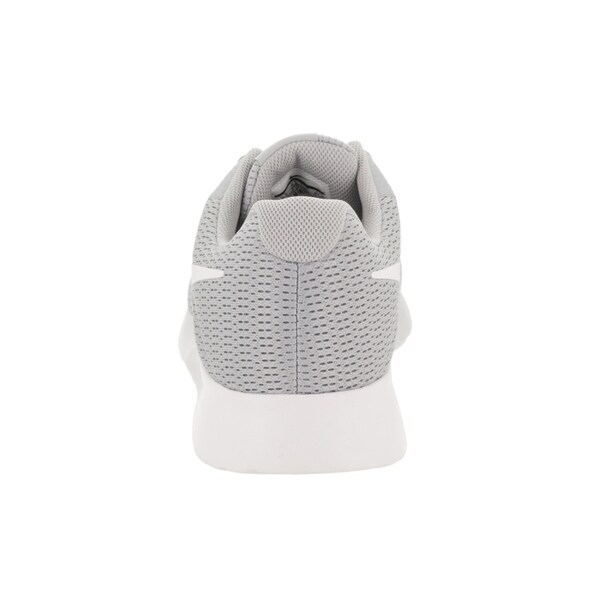 nike tanjun 4e