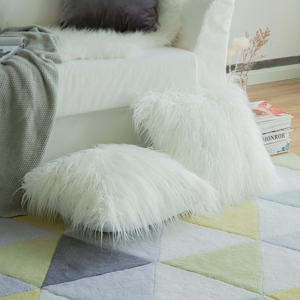 New Luxury Series Style White Faux Fur Throw Pillow Case Cushion Cover