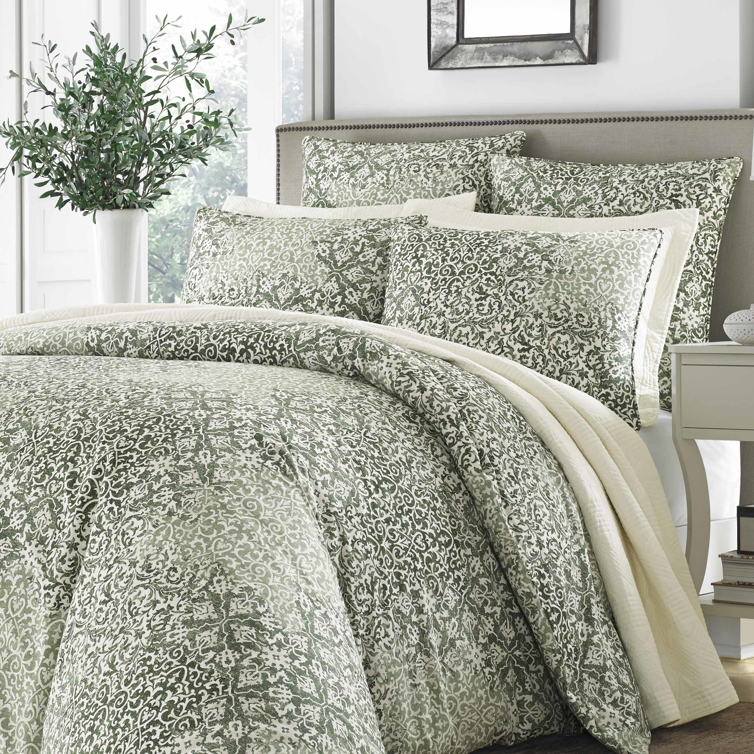 Shop Stone Cottage Abingdon King Size Duvet Set In Green As Is