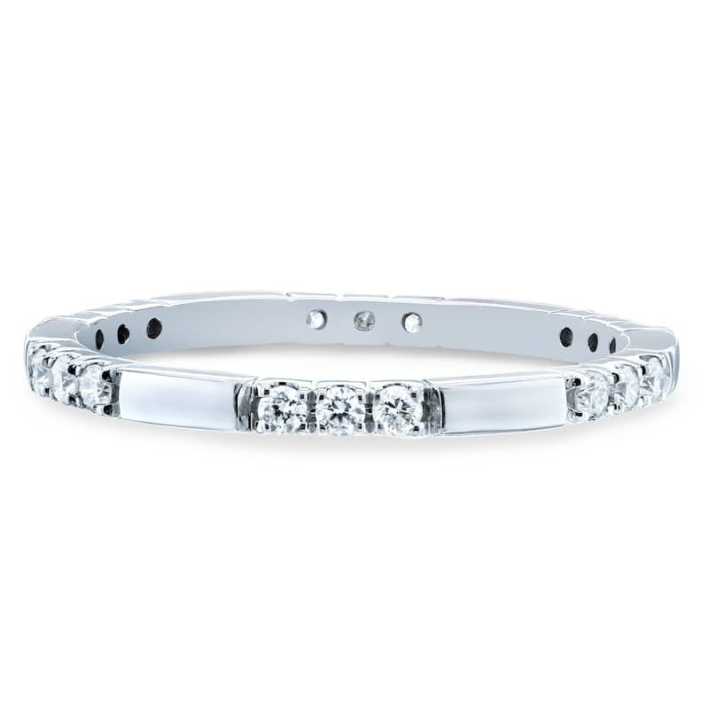 Annello by Kobelli 10K Gold 1/5ct TDW Tri-stone Pattern Womens Fashion Diamond Band