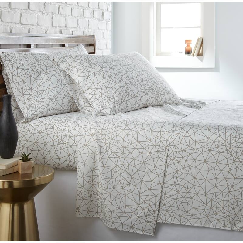 Vilano Choice Ultra-Soft Geometric Maze 4-piece Printed Bed Sheet Set - white with taupe maze - Queen