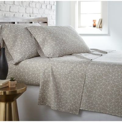 Vilano Choice Ultra-Soft Geometric Maze 4-piece Printed Bed Sheet Set